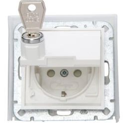 Schutzkontakt-Steckdose IP44 Mit Abschließbarem Klappdeckel Reinweiß