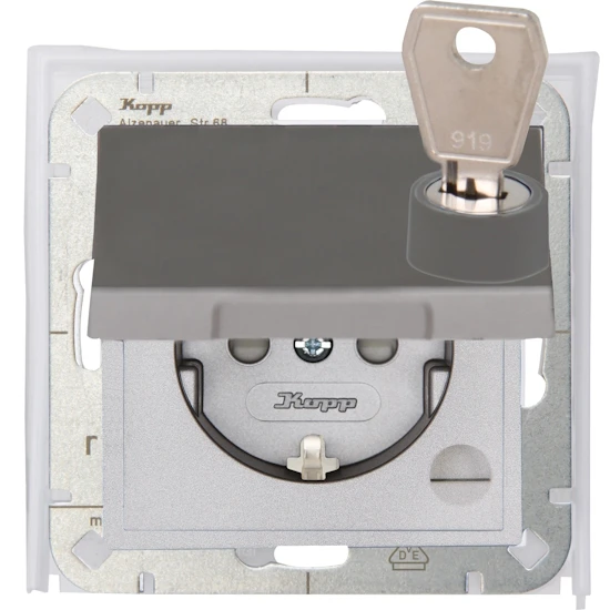 Schutzkontakt-Steckdose IP44 Mit Abschließbarem Klappdeckel Stahlfarben 3 Schutzkontakt-Steckdose IP44 Mit Abschließbarem Klappdeckel Stahlfarben