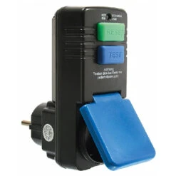 Personenschutz Zwischenstecker IP44