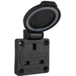 Einbausteckdose IP54 Nach Britischem System